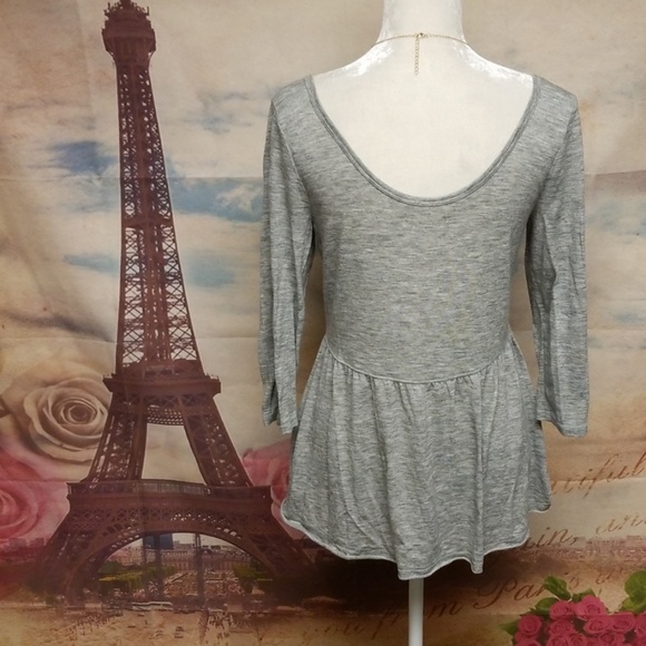 🍬 Hollister 3/4 Sleeve top - Picture 4 of 5